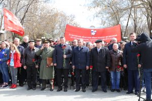 Ветераны на митинге "Растим патриотов России"